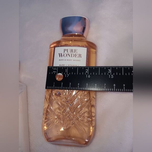 NWT Bath and Body Works Pure Wonder Lotion and Shower Gel Set - Picture 8 of 11